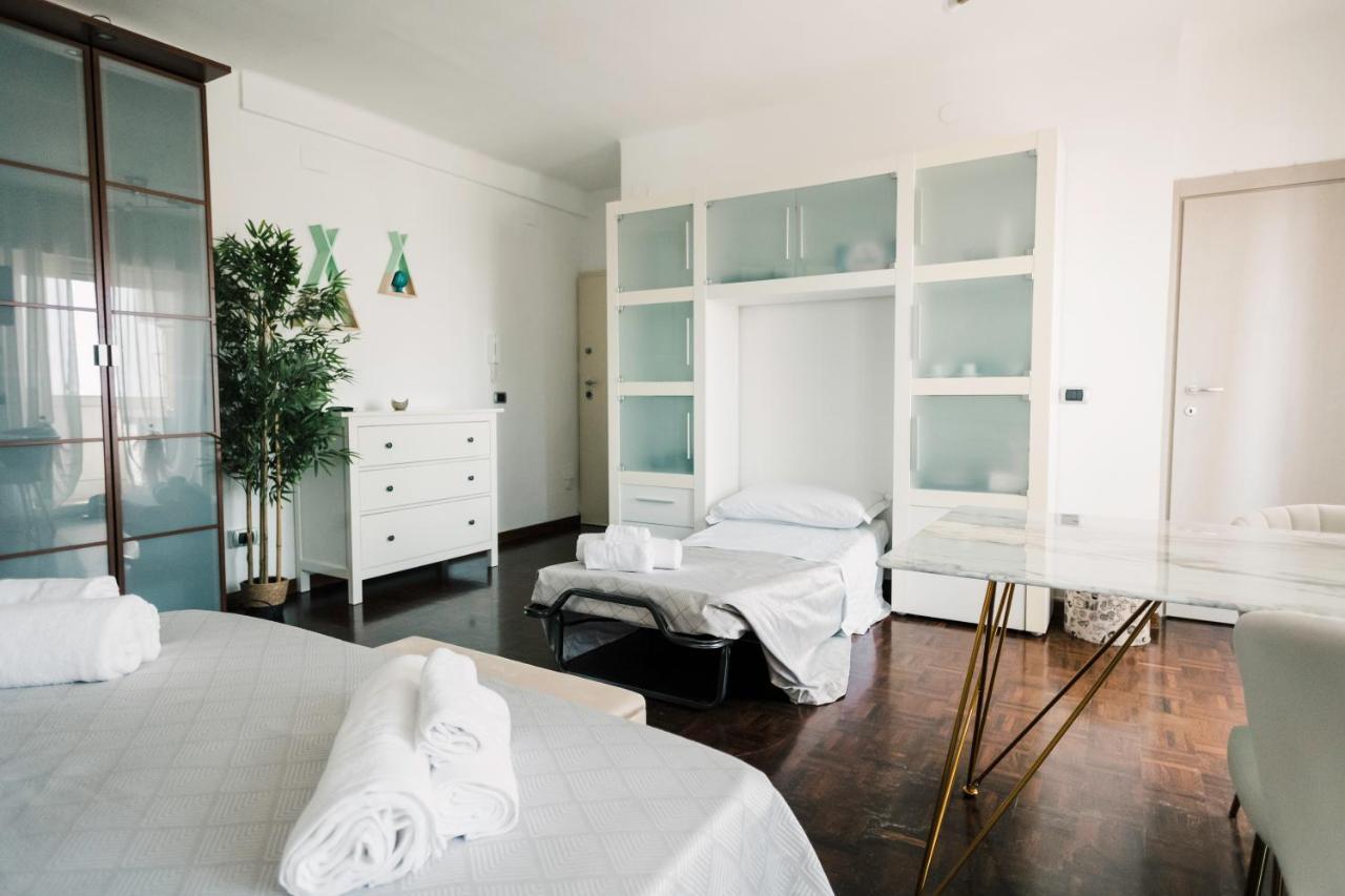 90 Upmurat Top Floor - City Center & Seaview * Bari